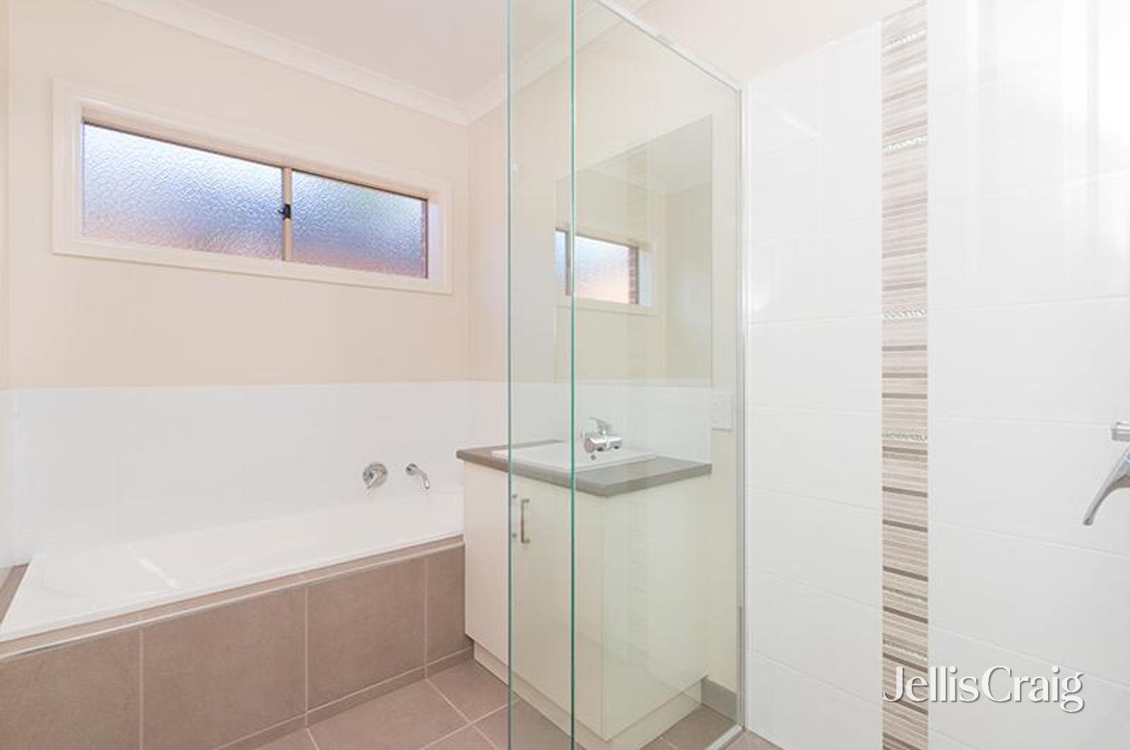 2/1114 Gregory Street, Lake&nbsp;Wendouree image 6
