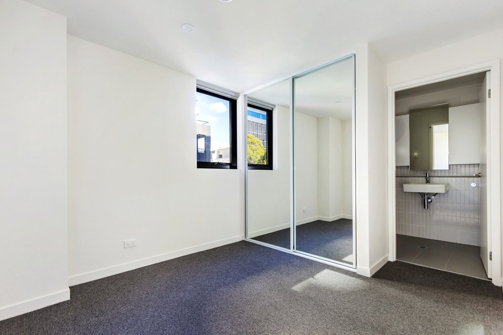 Property Gallery Thumbnail 4