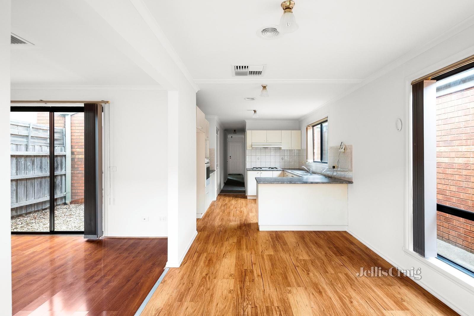 2/112 Houston Street, Epping image 9