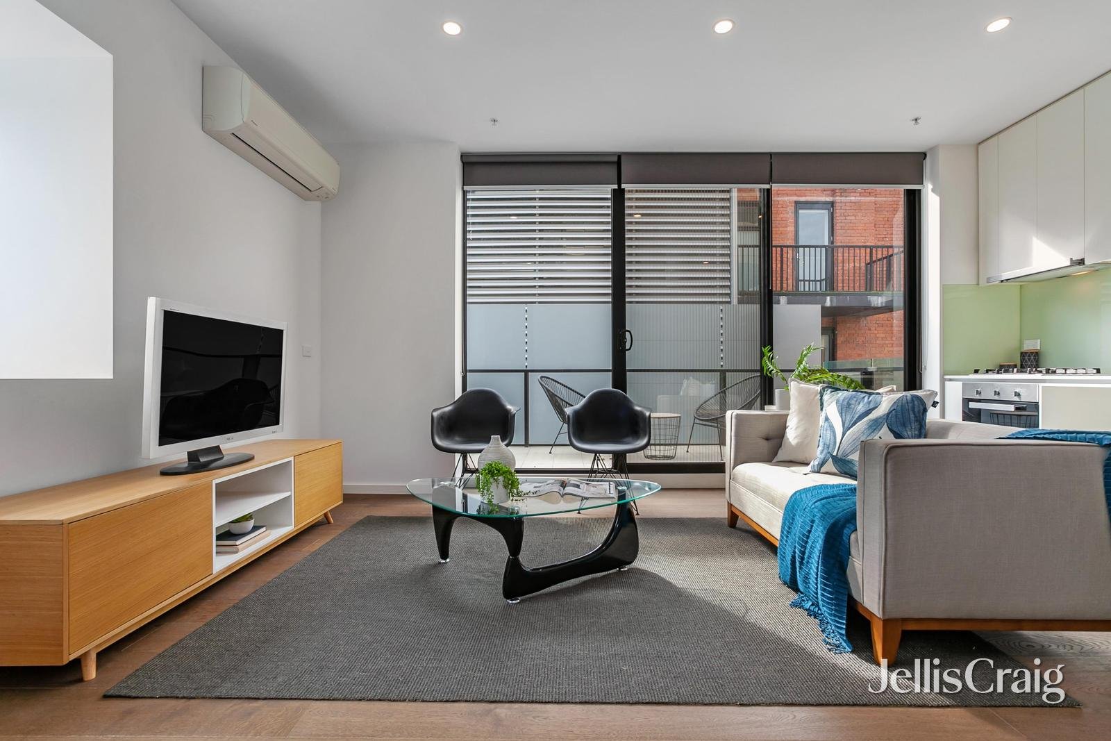 211/24 Leake Street, Essendon image 3