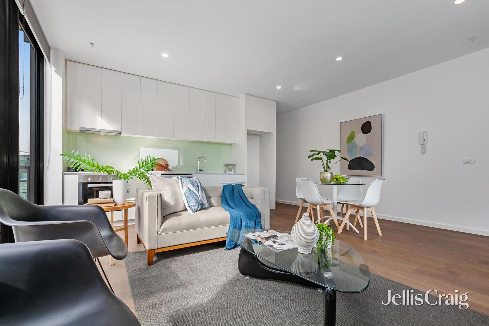 211/24 Leake Street, Essendon image 6