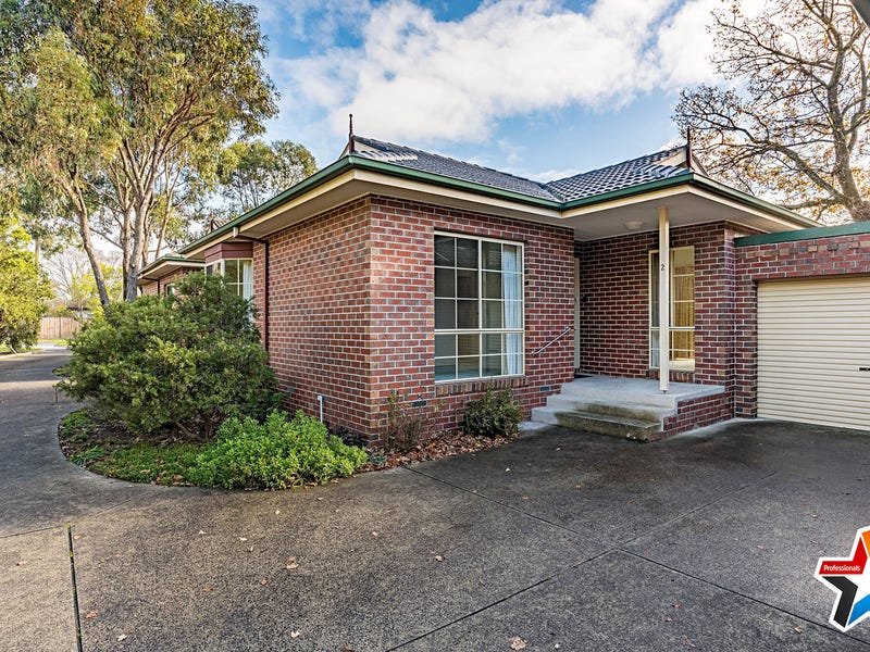 2/113 Colchester Road, Kilsyth image 9