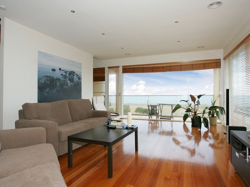 2/113 Esplanade,, Williamstown image 5