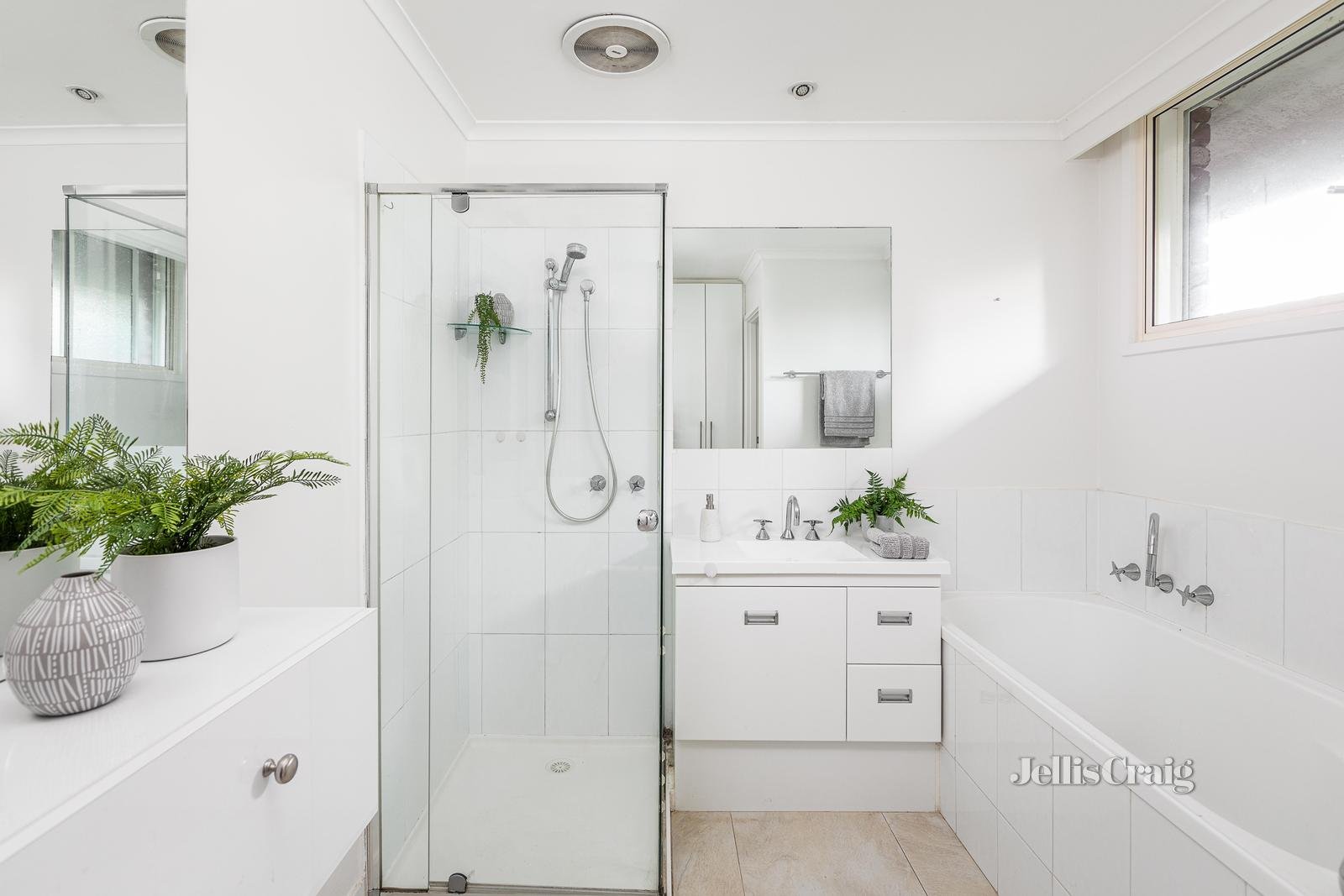 2/113 Wellington Street, Kew image 6