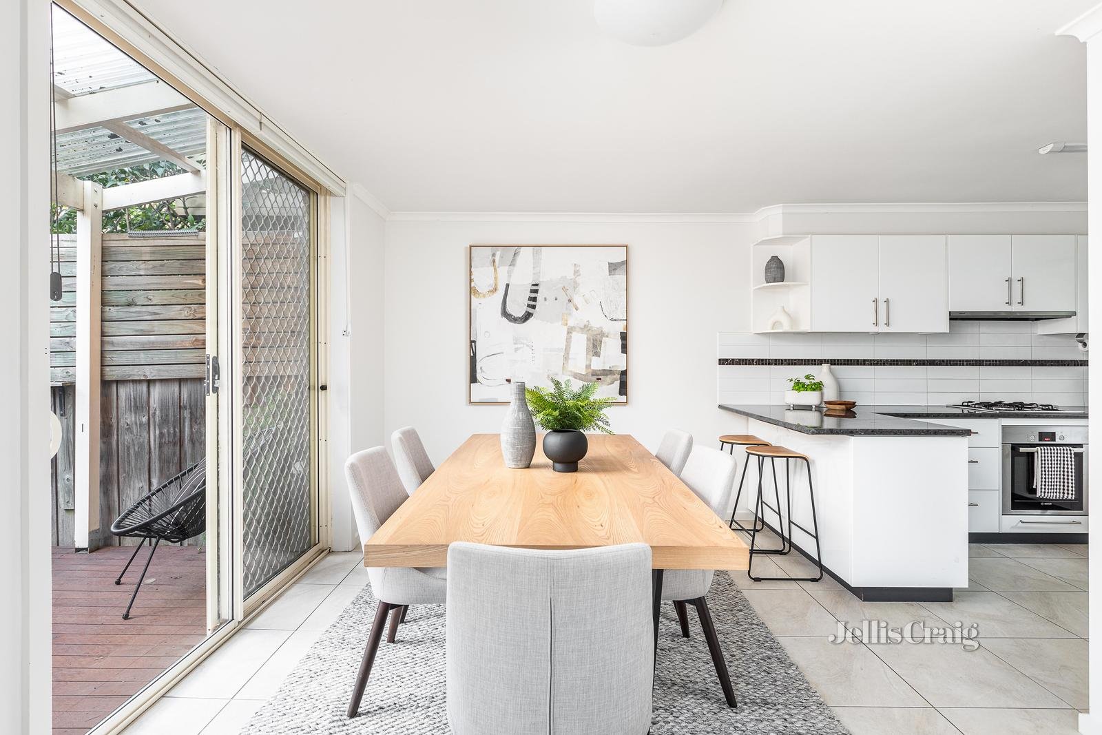 2/113 Wellington Street, Kew image 7