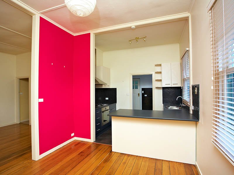 2/114 Bedford Road, Heathmont image 1