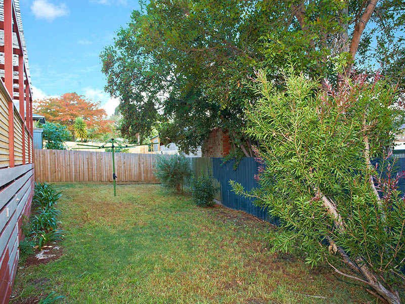 2/114 Bedford Road, Heathmont image 7