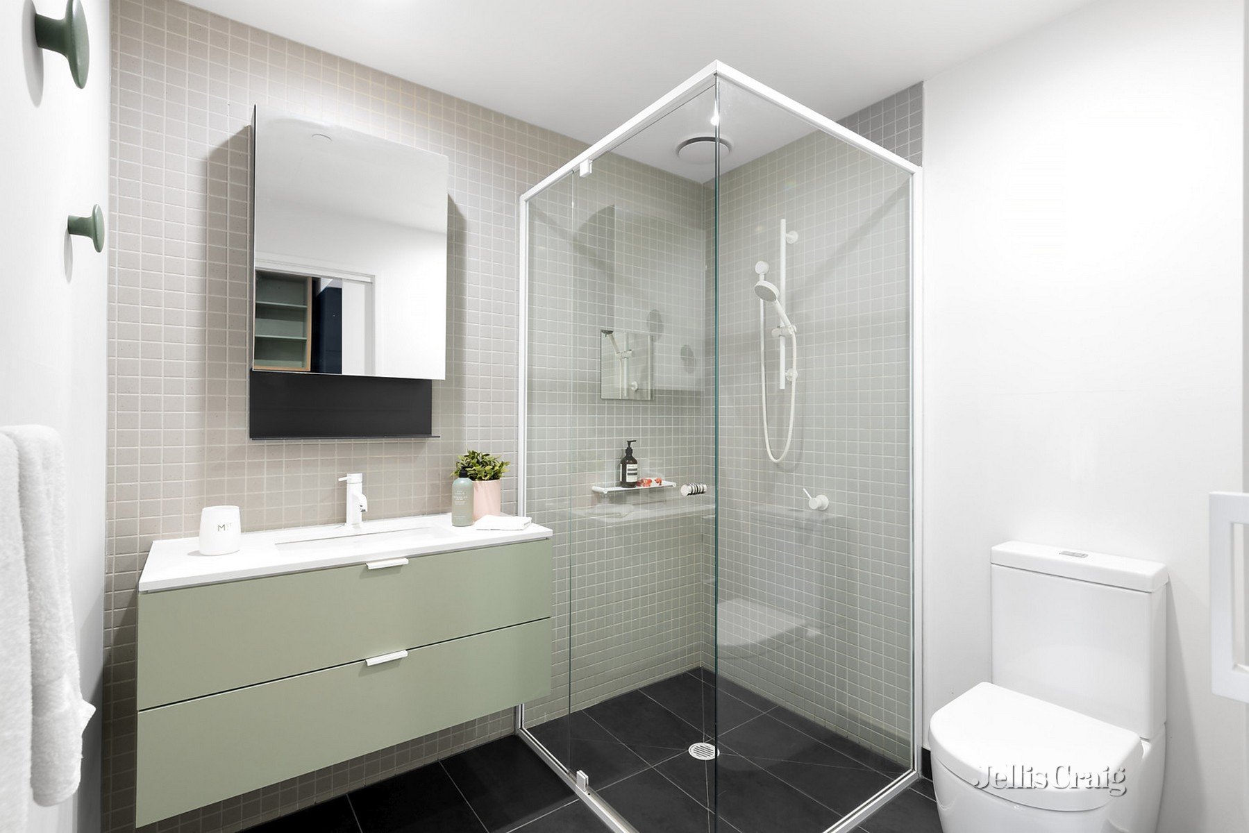 211/495 Rathdowne Street, Carlton image 5