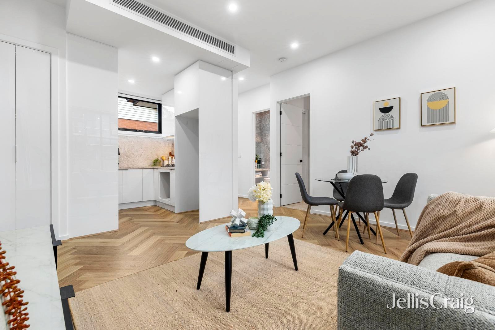 2/115 Coleman Parade, Glen&nbsp;Waverley image 3