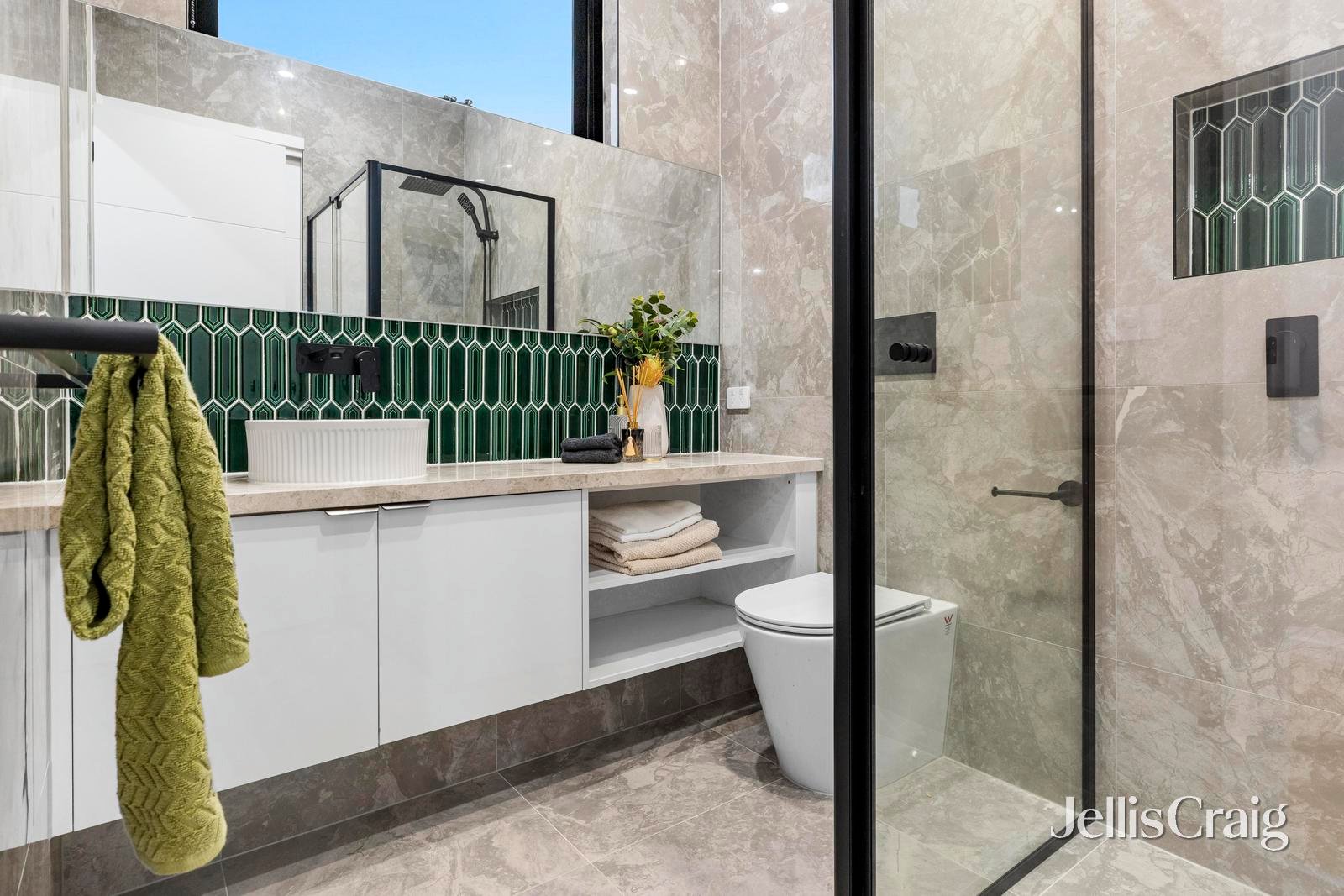 2/115 Coleman Parade, Glen&nbsp;Waverley image 10