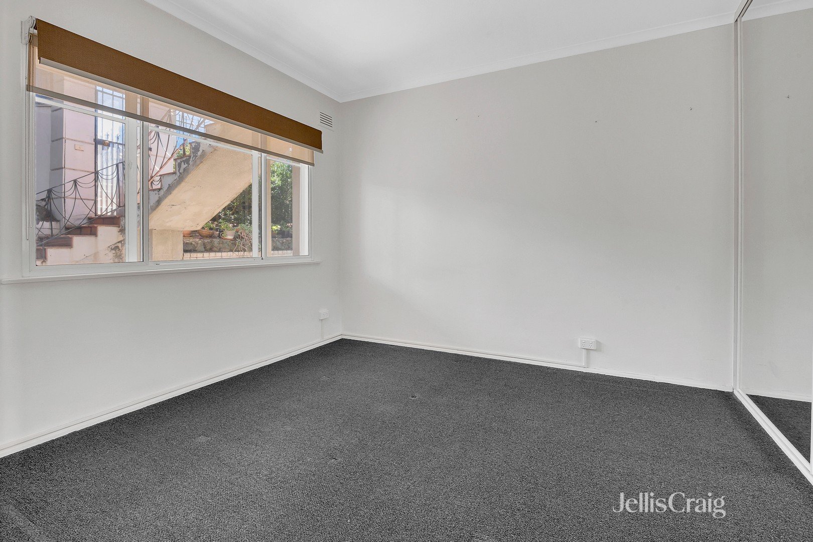 2/115 Dawson Street, Brunswick West image 3