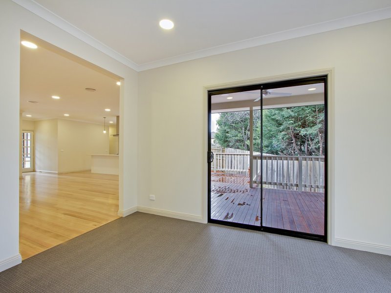 2/115 Mount View Parade, Croydon image 15