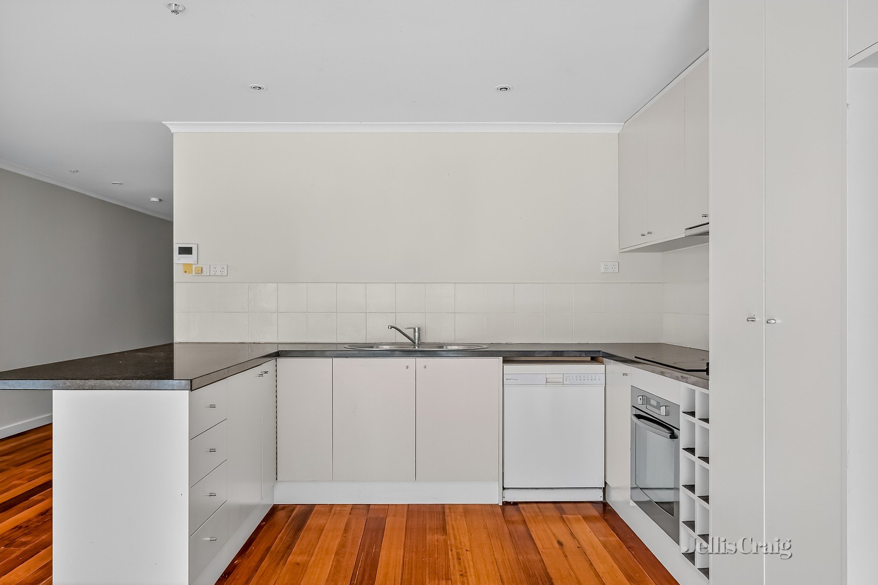 2/115 Oxford Street, Collingwood image 3