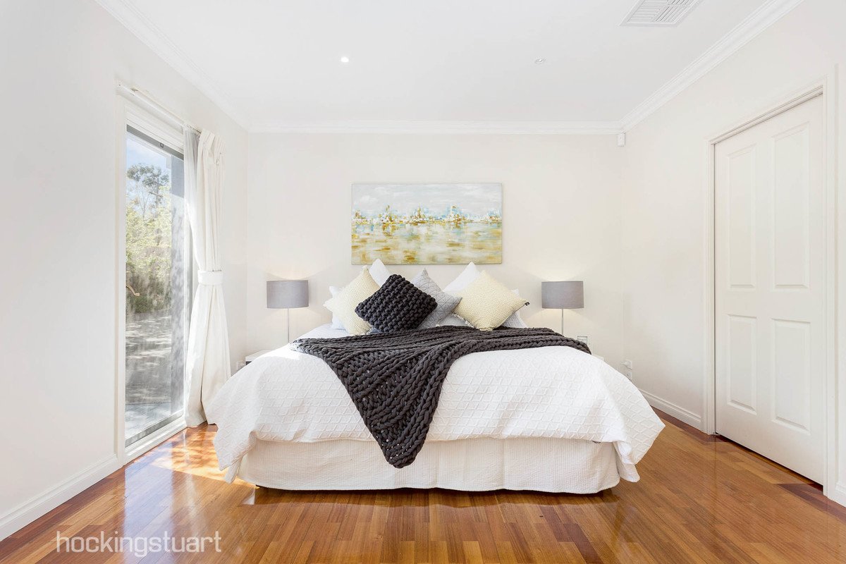 2/115 Strabane Avenue, Balwyn image 6