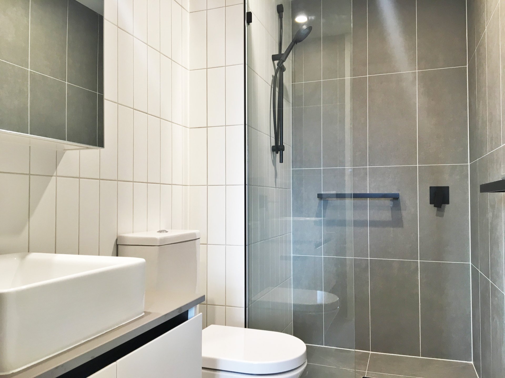 211/55 Railway Road, Blackburn image 6