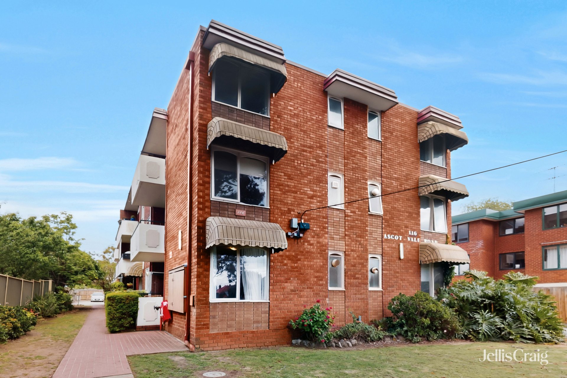 2/116 Ascot Vale Road, Flemington image 1