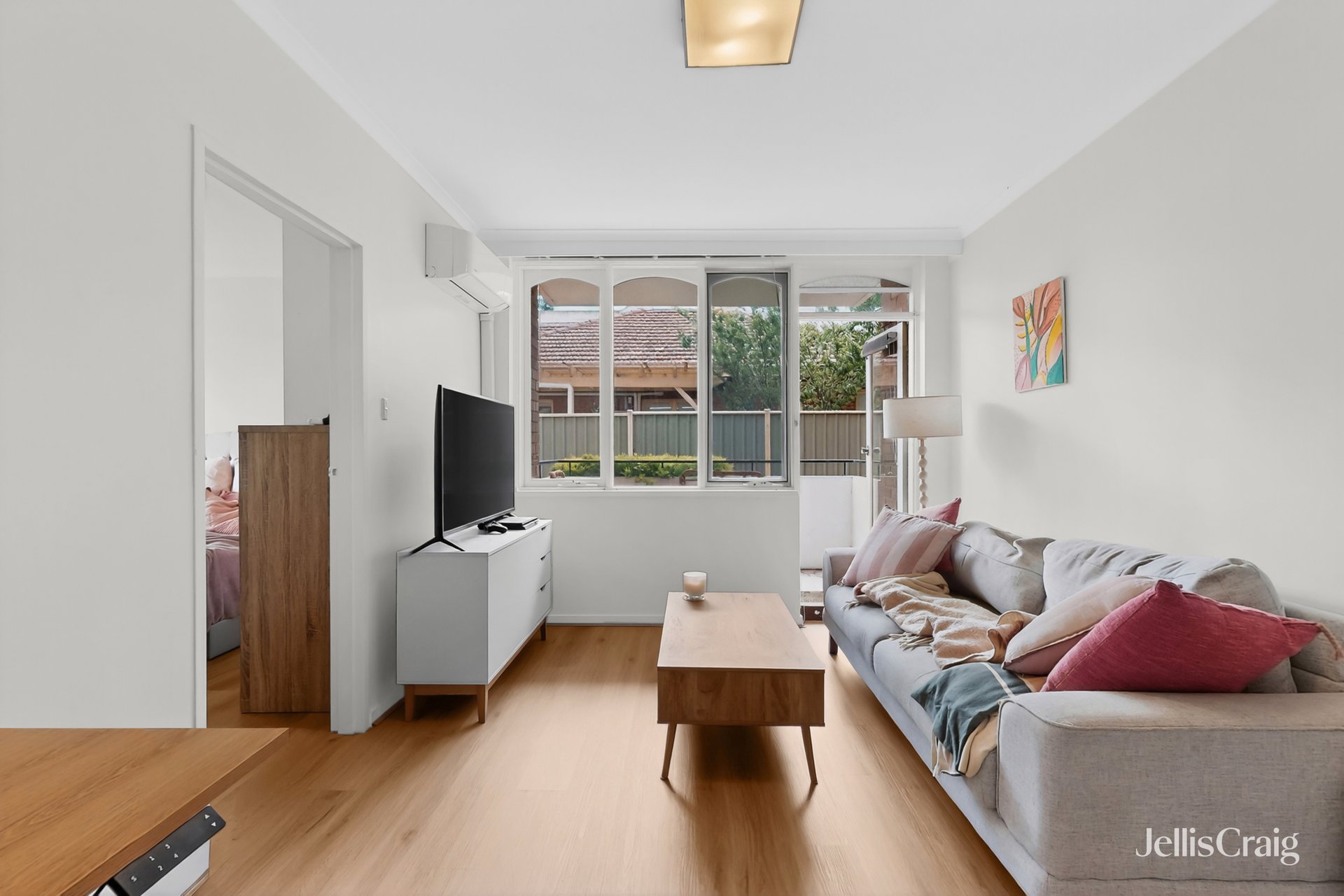 2/116 Ascot Vale Road, Flemington image 4