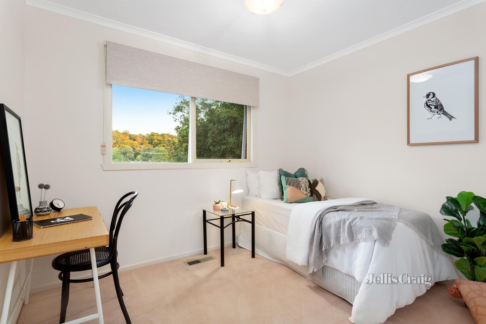 2/116 Bible Street, Eltham image 10