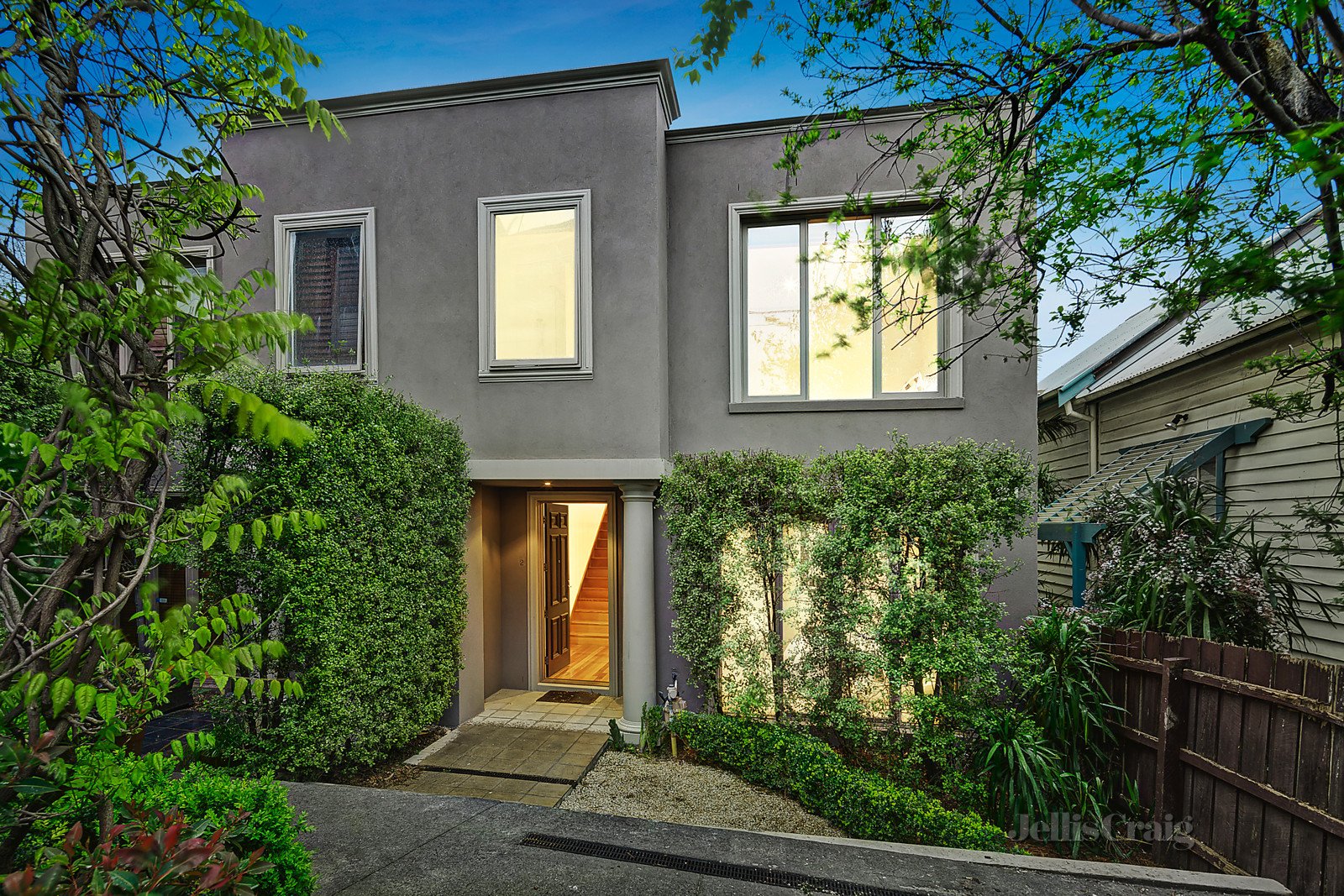 2/116 Clarke Street, Northcote image 1