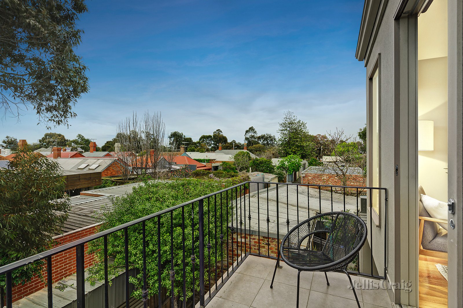 2/116 Clarke Street, Northcote image 11