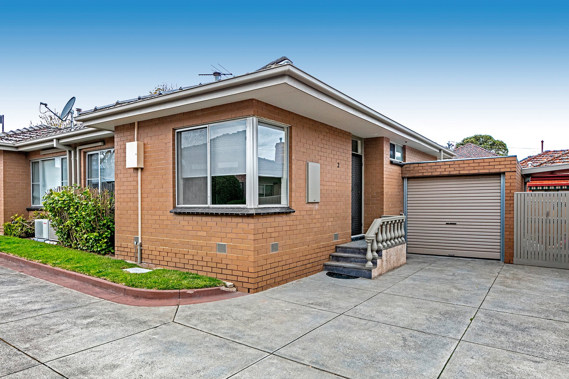 2 / 116 Jasper Road BENTLEIGH