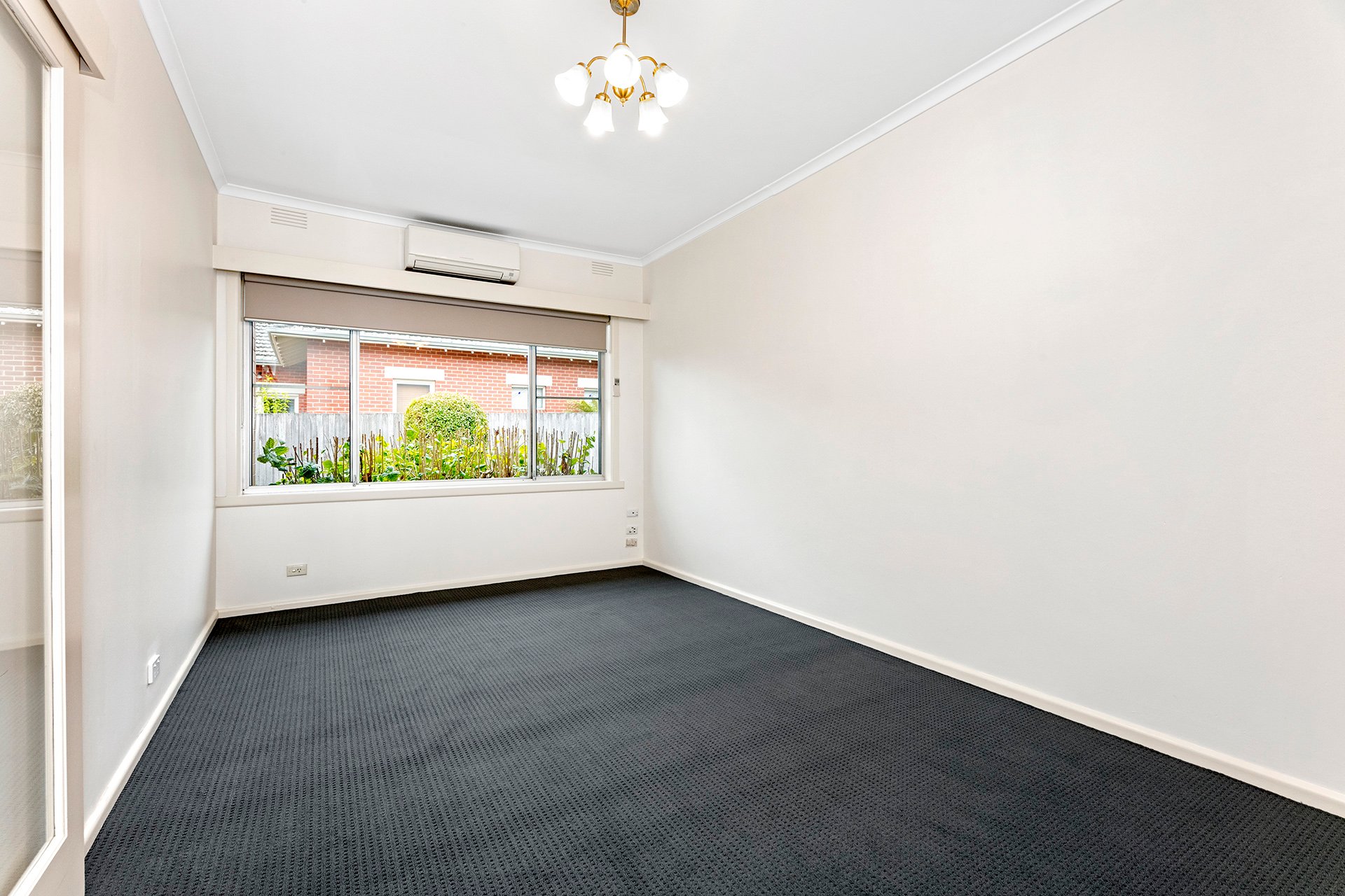 2 / 116 Jasper Road BENTLEIGH