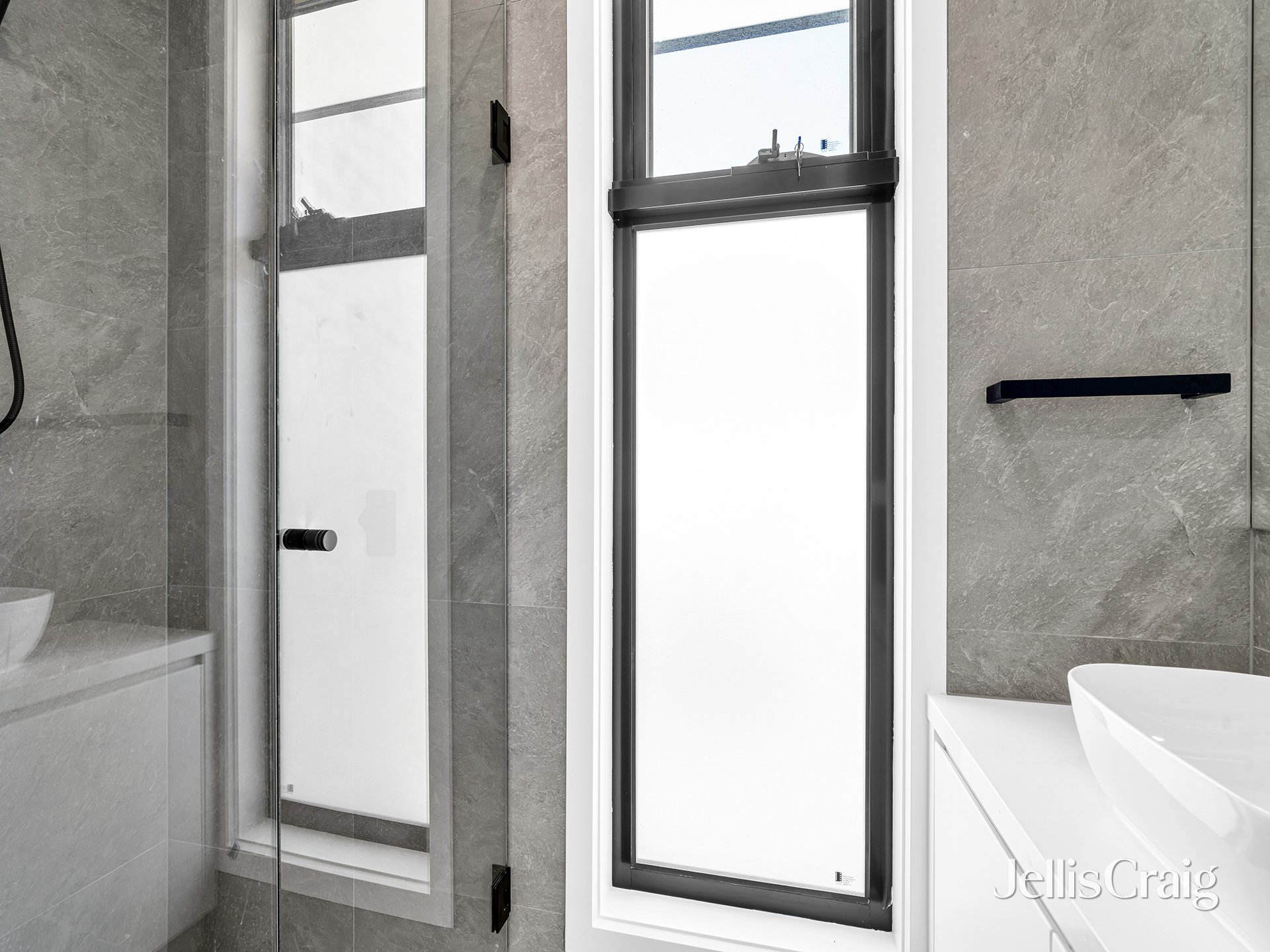 2/117 Coleman Parade, Glen&nbsp;Waverley image 6