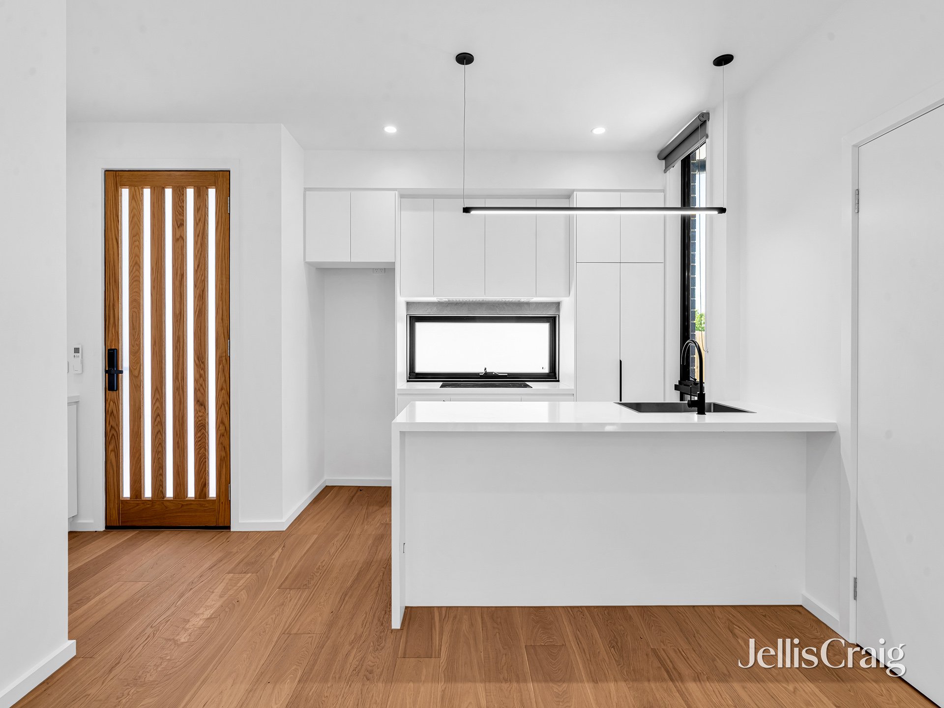 2/117 Coleman Parade, Glen&nbsp;Waverley image 3