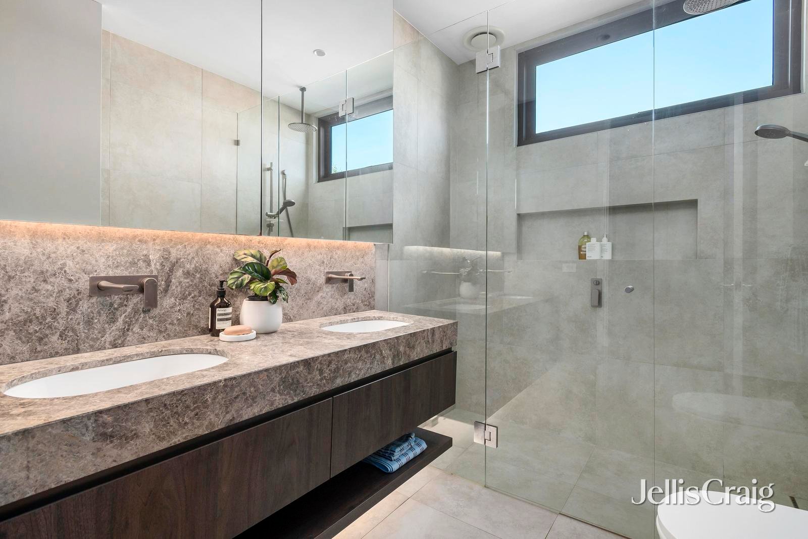 2/117 Spray Street, Elwood image 16