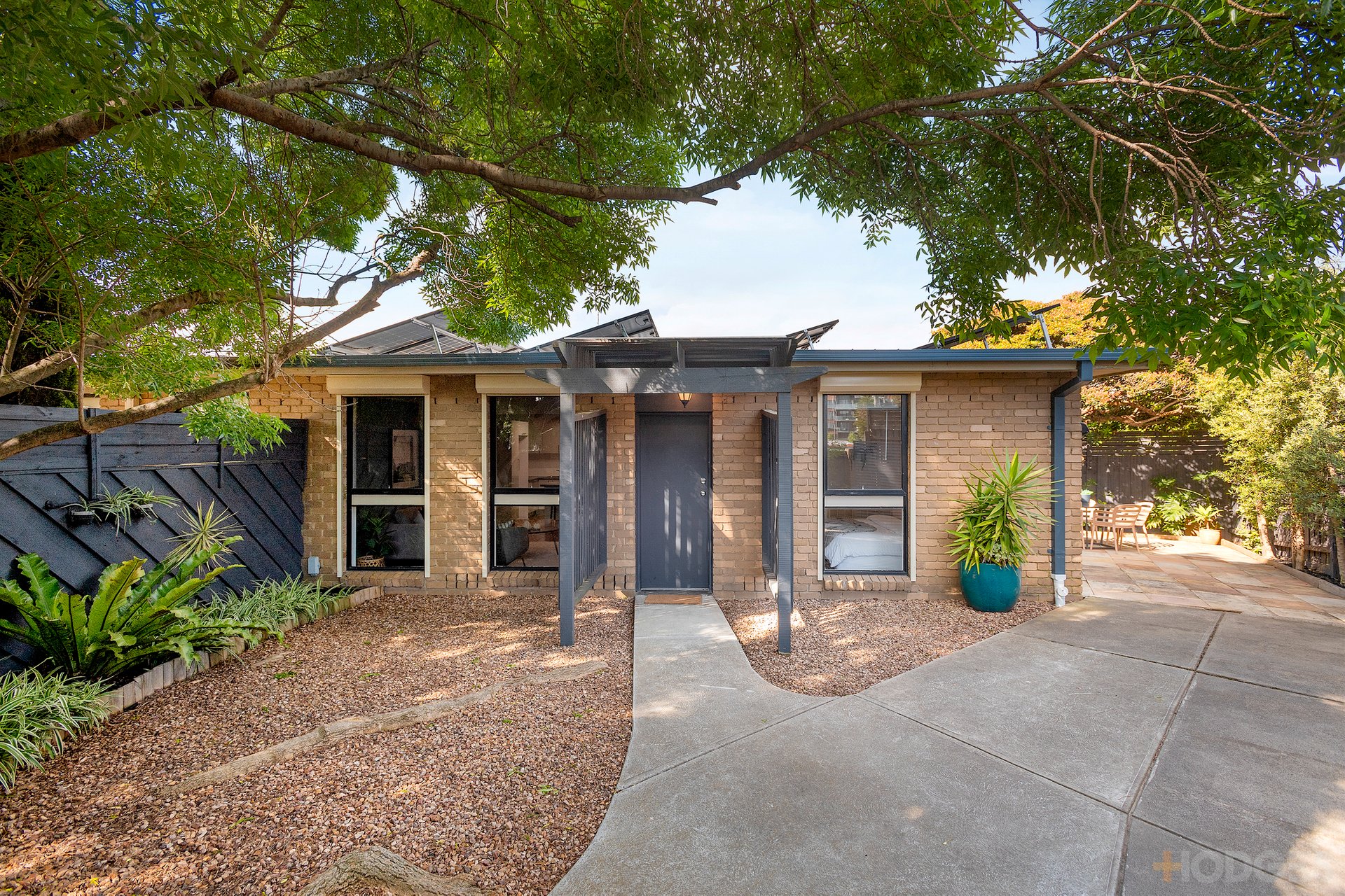 2 / 1173 Nepean Highway Highett