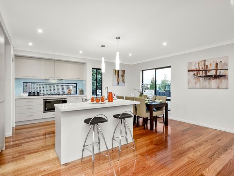 2/1178 Riversdale Road, Box Hill South image 4