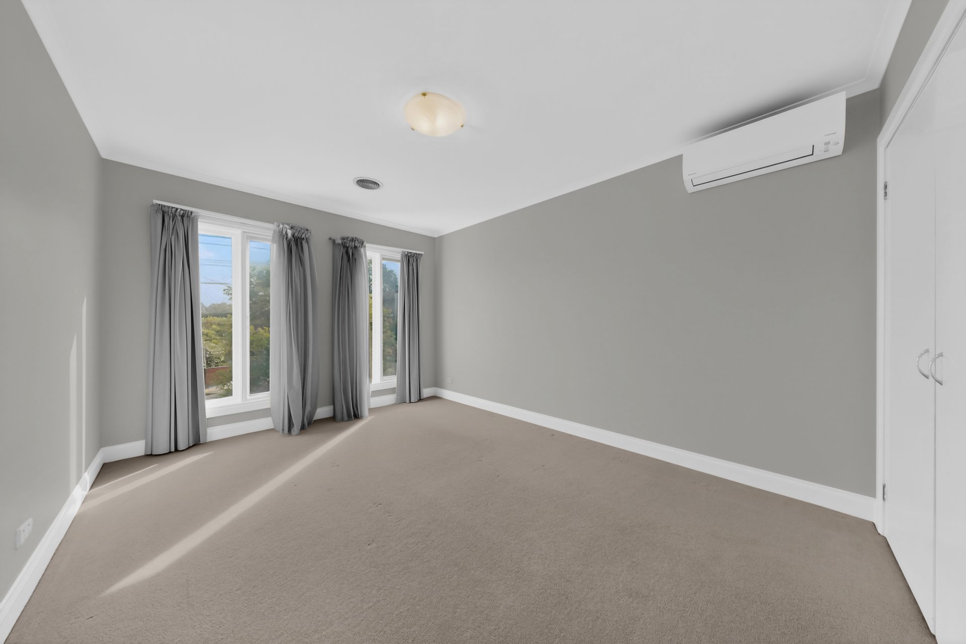 2/118 Parkhill Road, Kew image 8