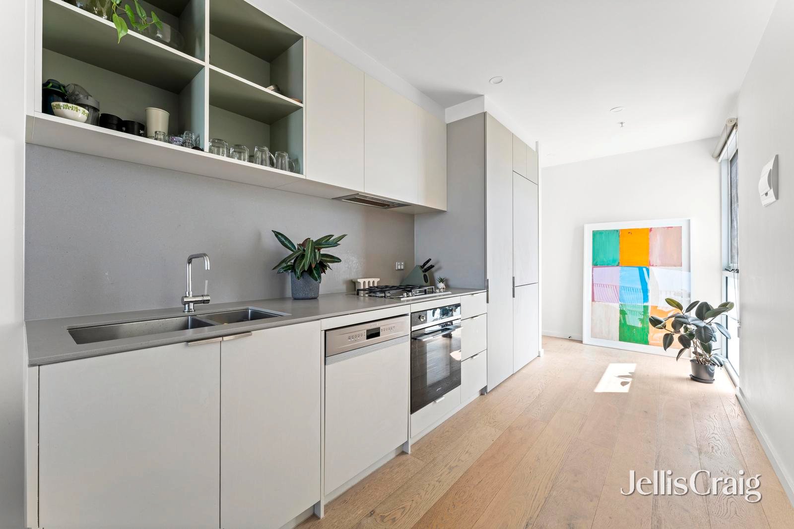 211/812 Sydney Road, Brunswick image 4