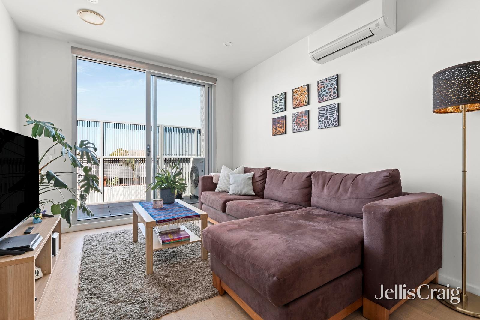 211/812 Sydney Road, Brunswick image 6