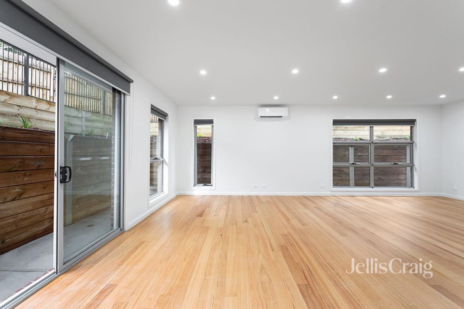 2/1186 Main Road, Eltham image 3