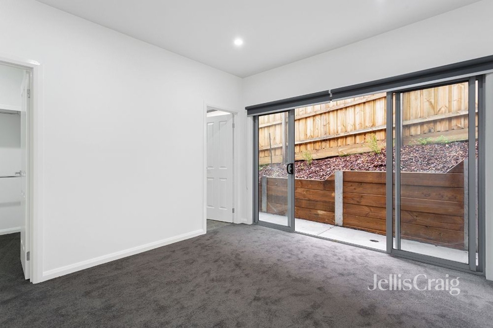 2/1186 Main Road, Eltham image 5