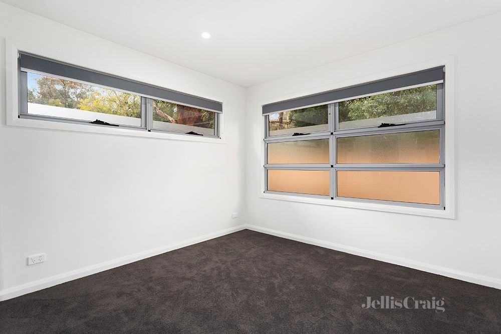 2/1186 Main Road, Eltham image 6