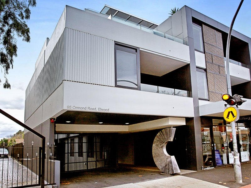 211/95 Ormond Road, Elwood image 4