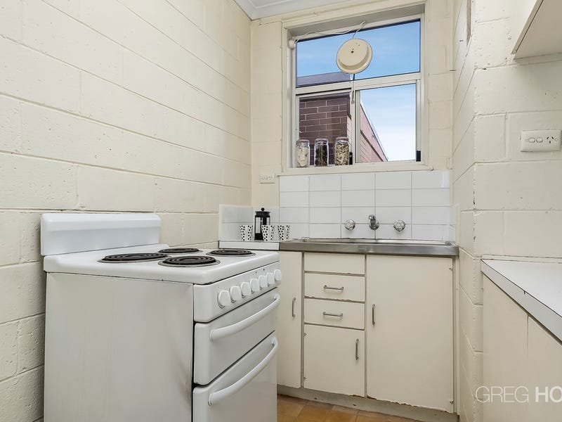 21/2-10 Mountain Street, South&nbsp;Melbourne image 5