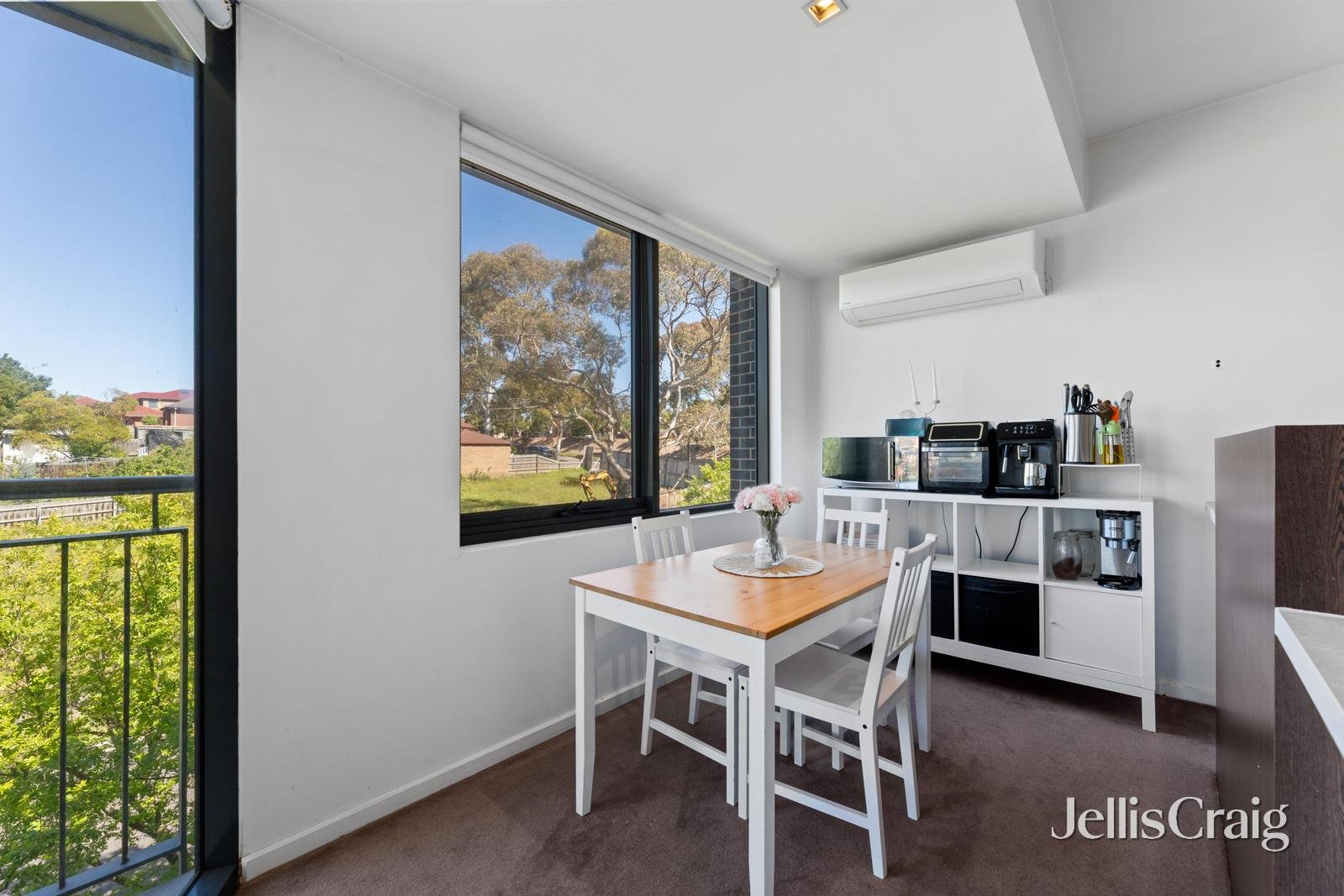 21/2-4 Blair Road, Glen Waverley image 6