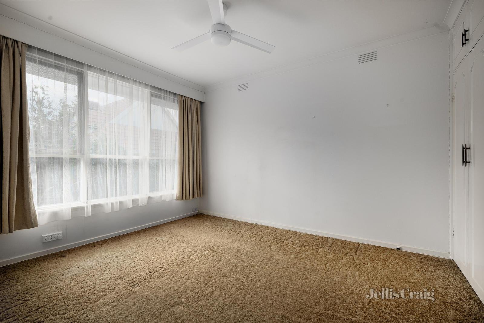 2/12 Allambee Avenue, Camberwell image 6