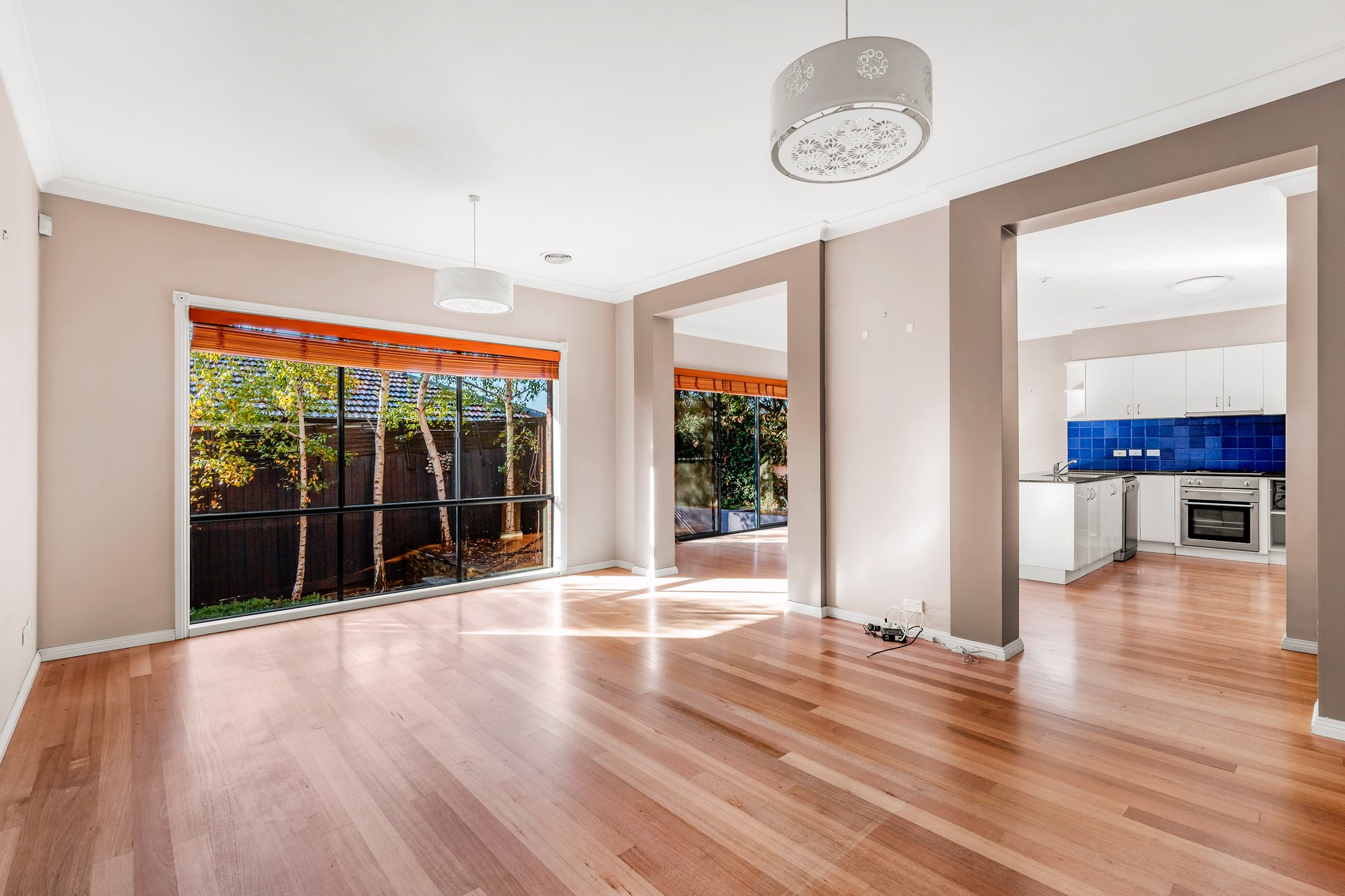 2/12 Ashford Street, Templestowe Lower image 2