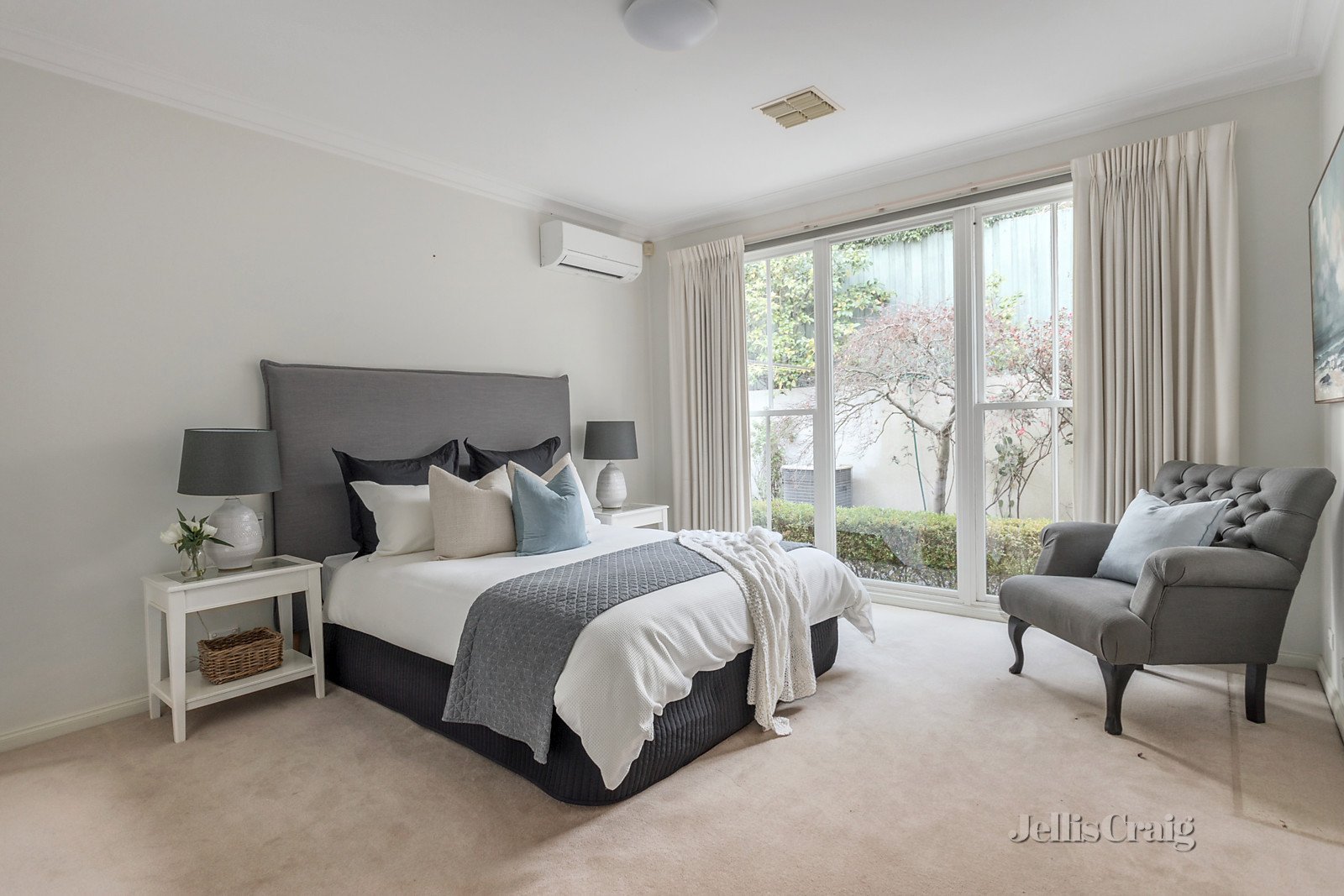 2/12 Balwyn Road, Canterbury image 13