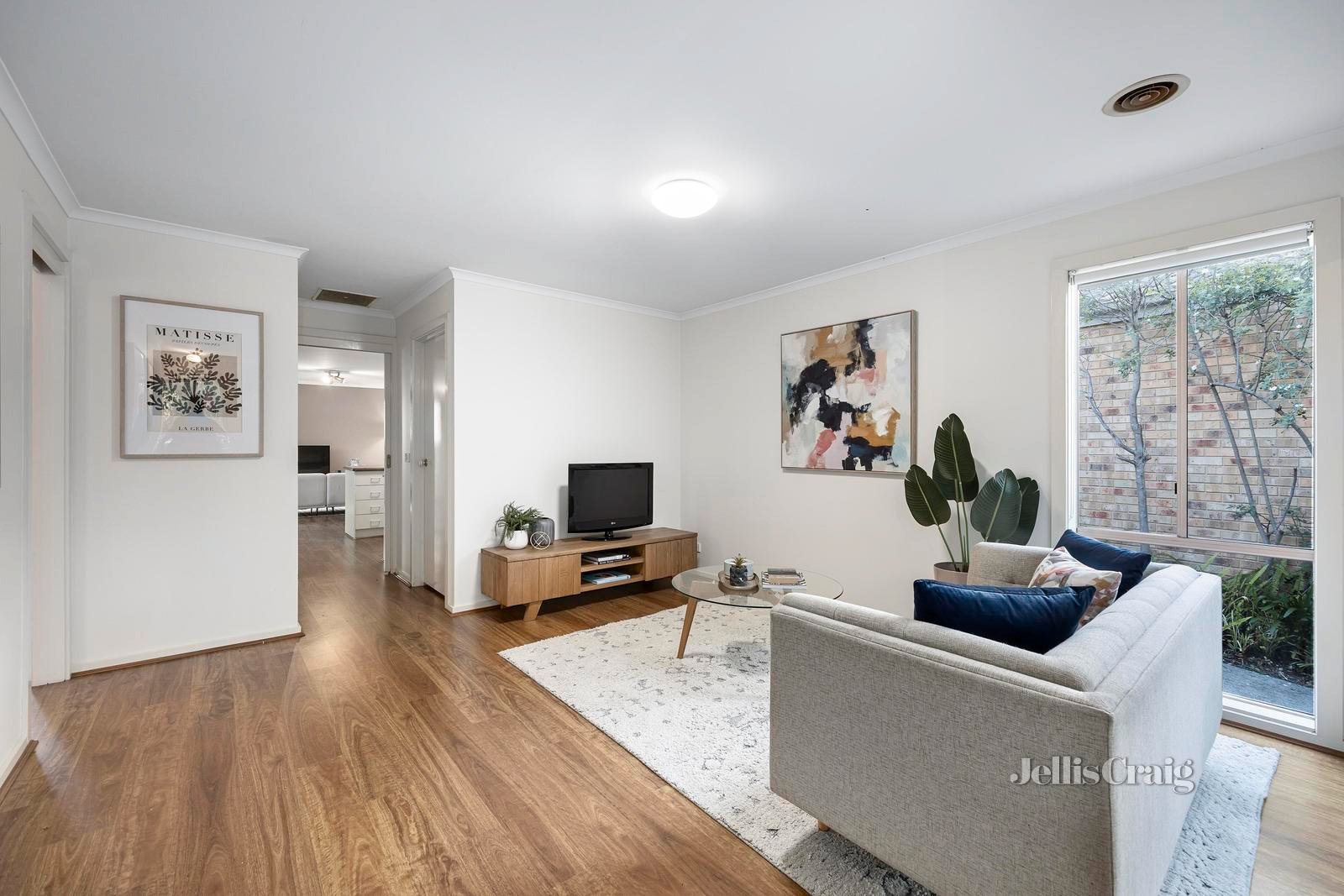 2/12 Bardia Street, Ringwood image 3