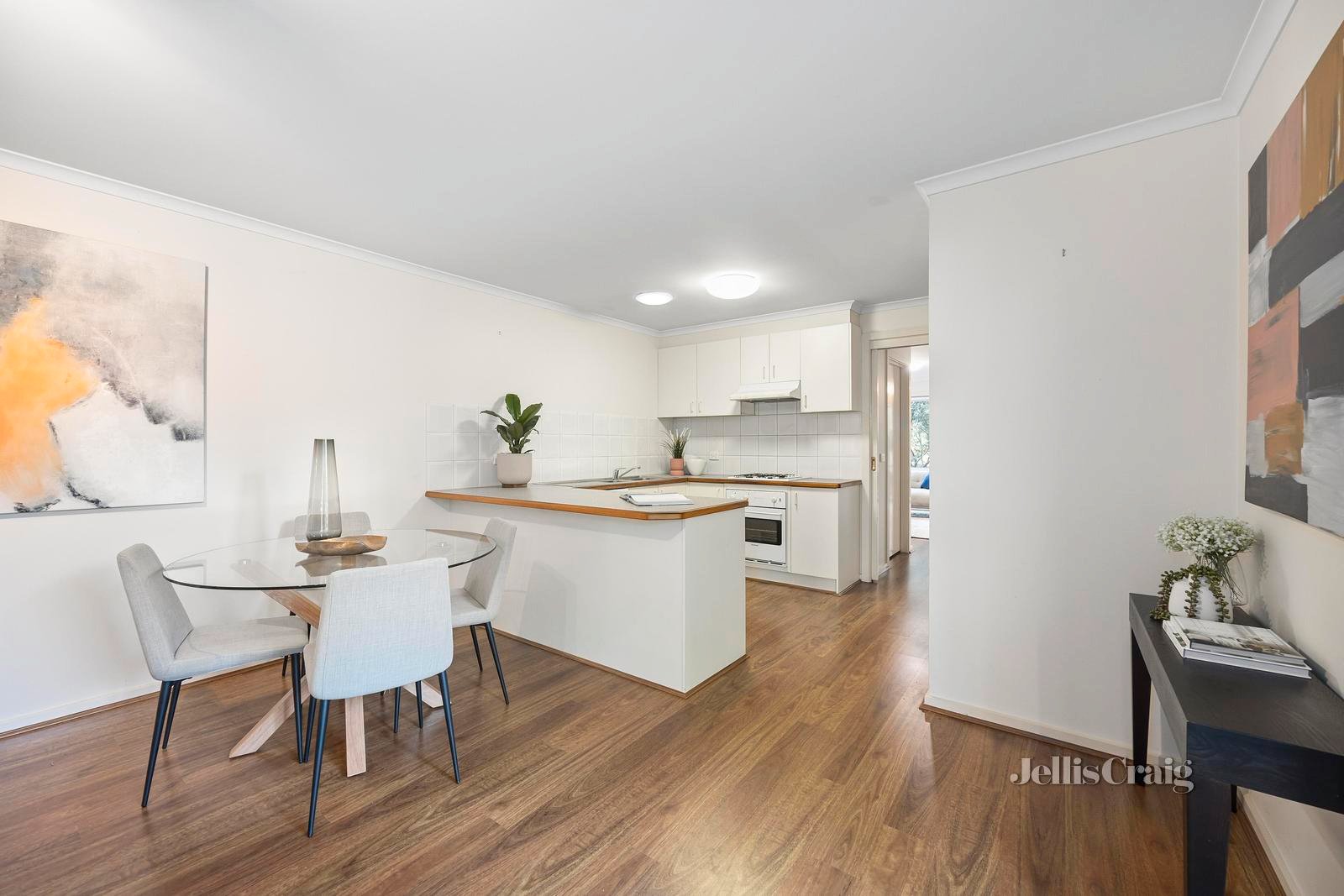 2/12 Bardia Street, Ringwood image 5