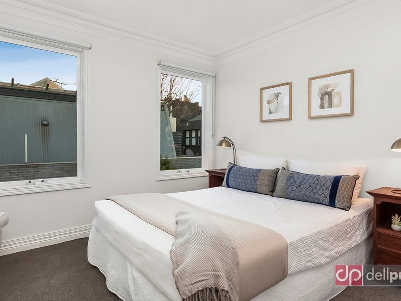 2/12 Barlow Street, Port Melbourne image 11