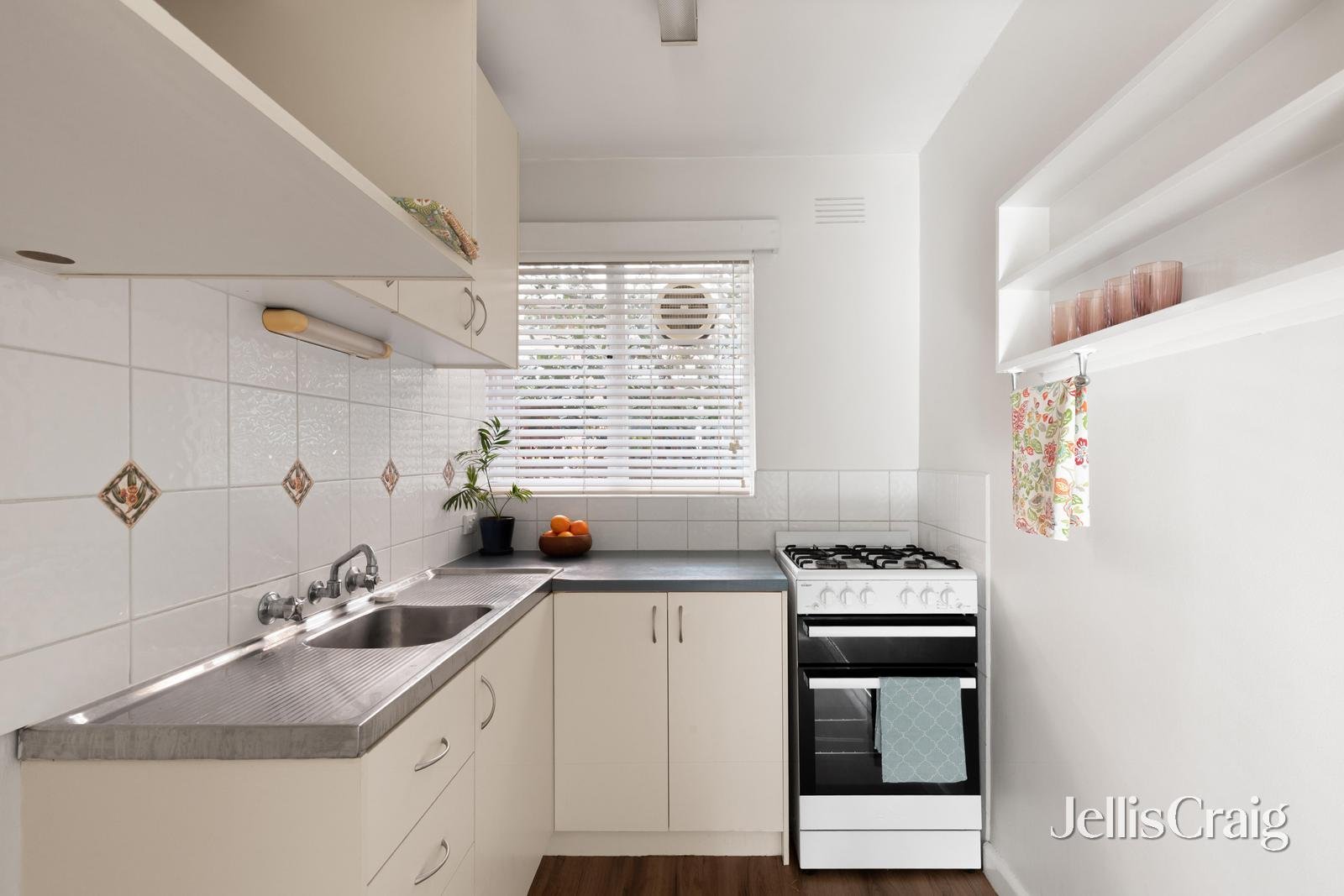 2/12 Brennand Street, Fitzroy&nbsp;North image 9