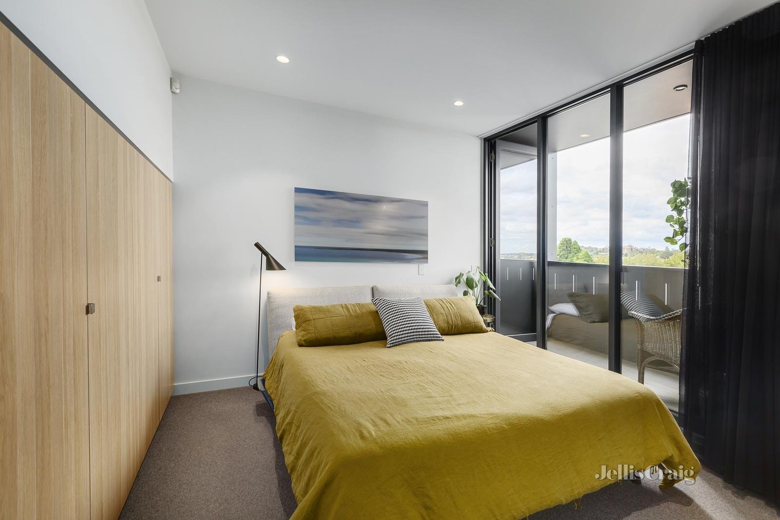 2/12 Brook Street, Hawthorn image 9