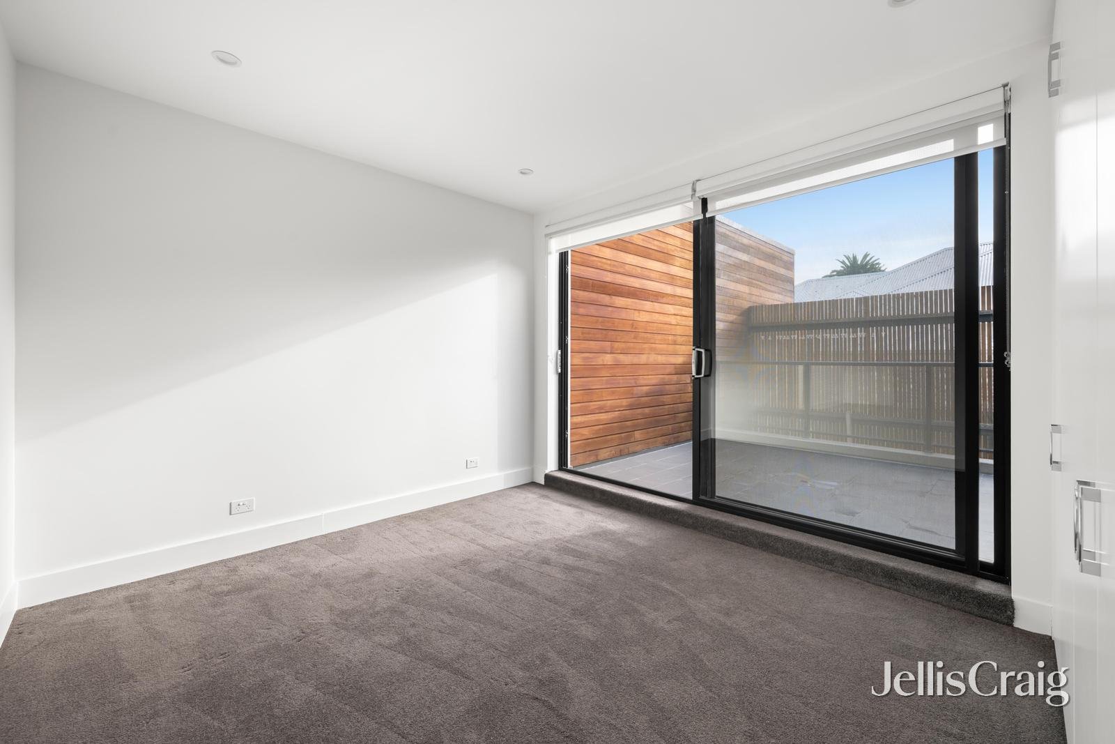 2/12 Cohuna Street, Brunswick&nbsp;West image 9