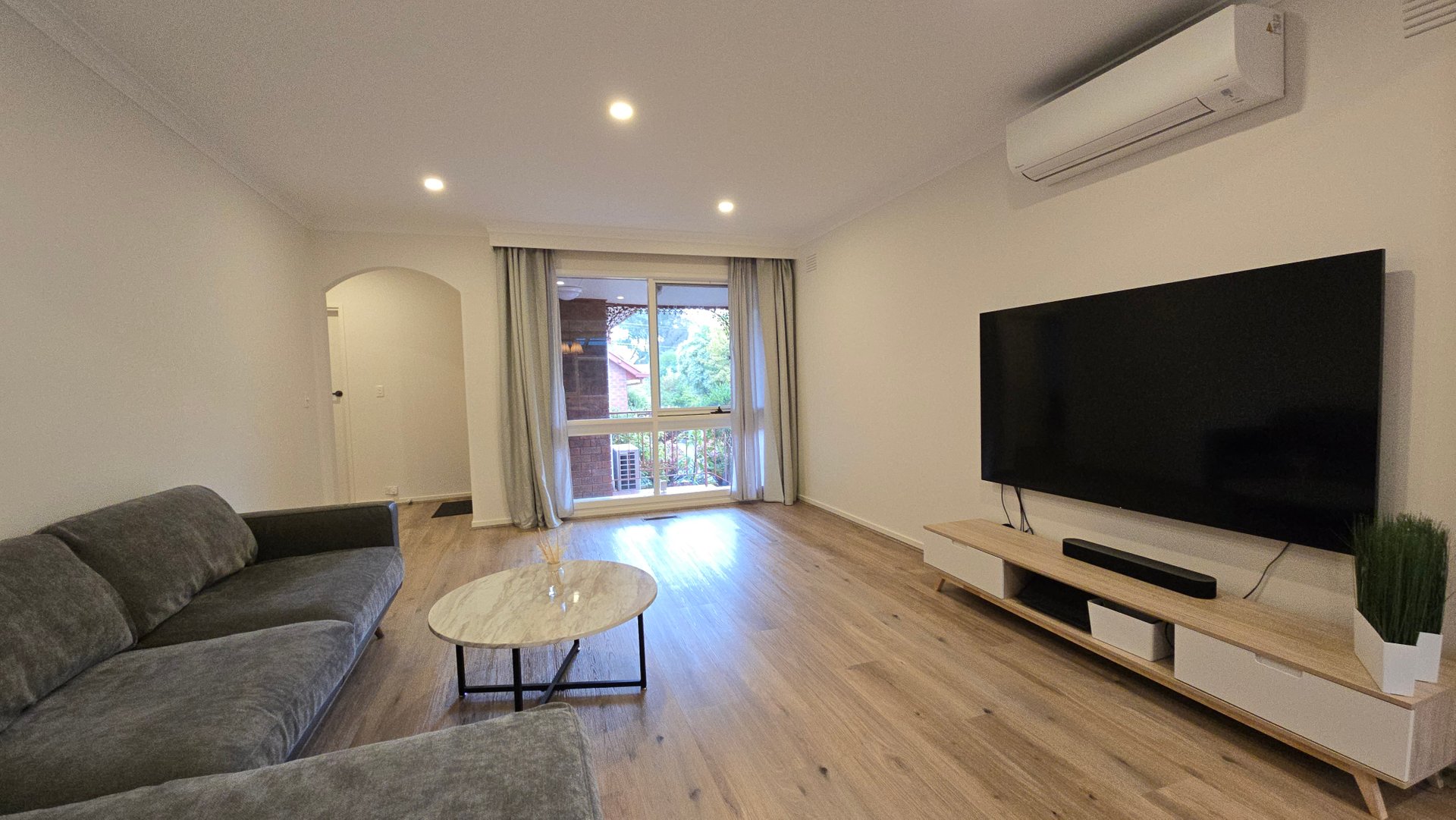 2/12 Cooloongatta Road, Camberwell image 3